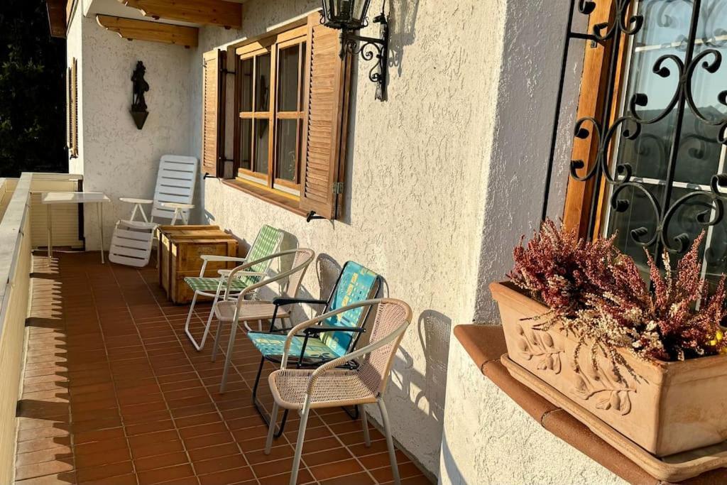 Romantisches Alpenchalet - Mit Sauna Und Kamin - Ruhig Und Zentral Bad Tolz Exterior photo